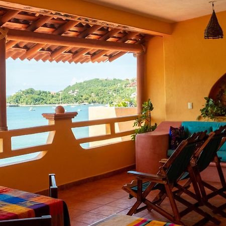 Casa Adriana Hotell Zihuatanejo Exteriör bild