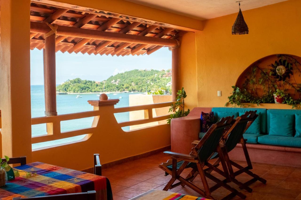 Casa Adriana Hotell Zihuatanejo Exteriör bild