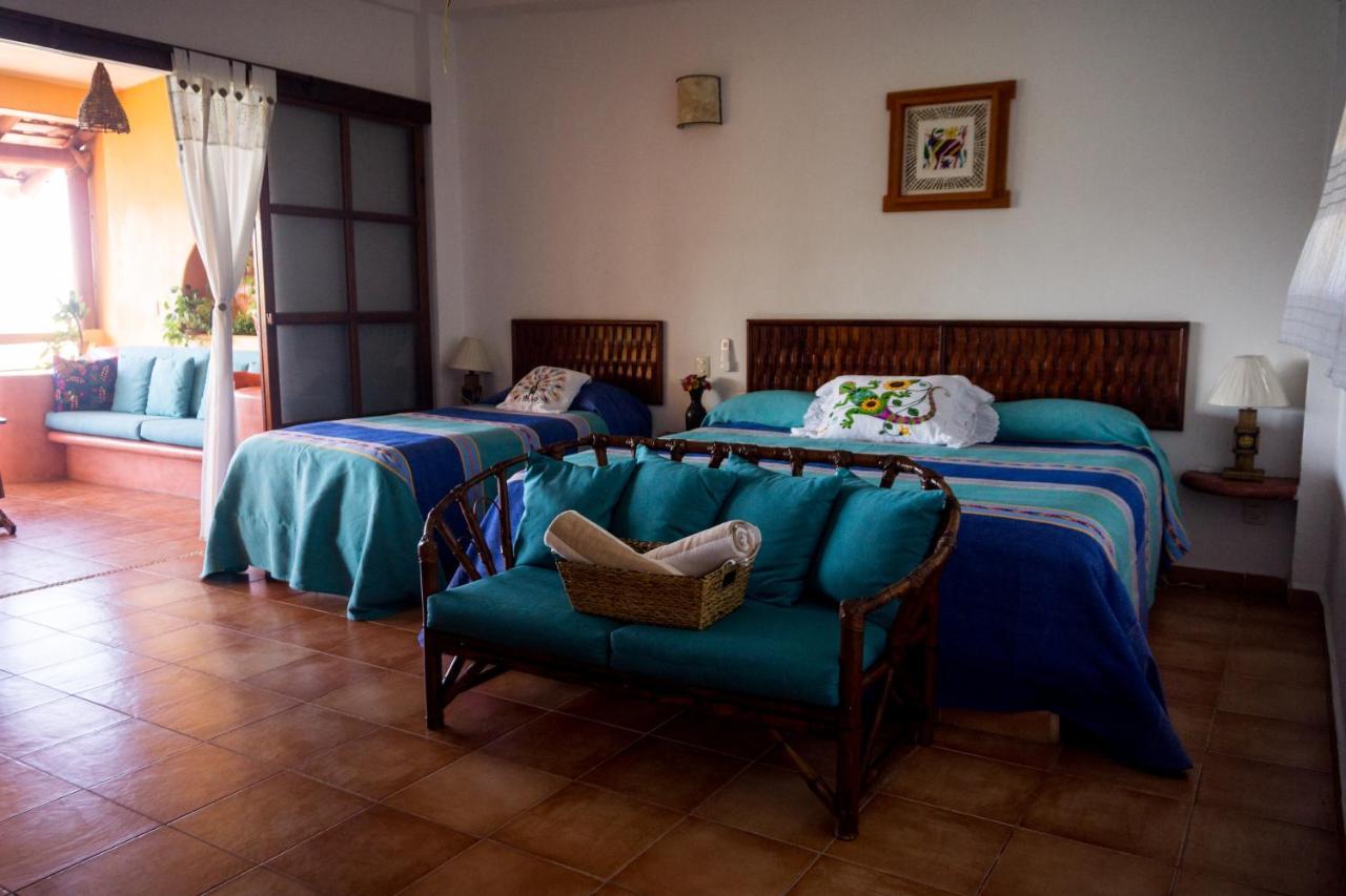 Casa Adriana Hotell Zihuatanejo Exteriör bild
